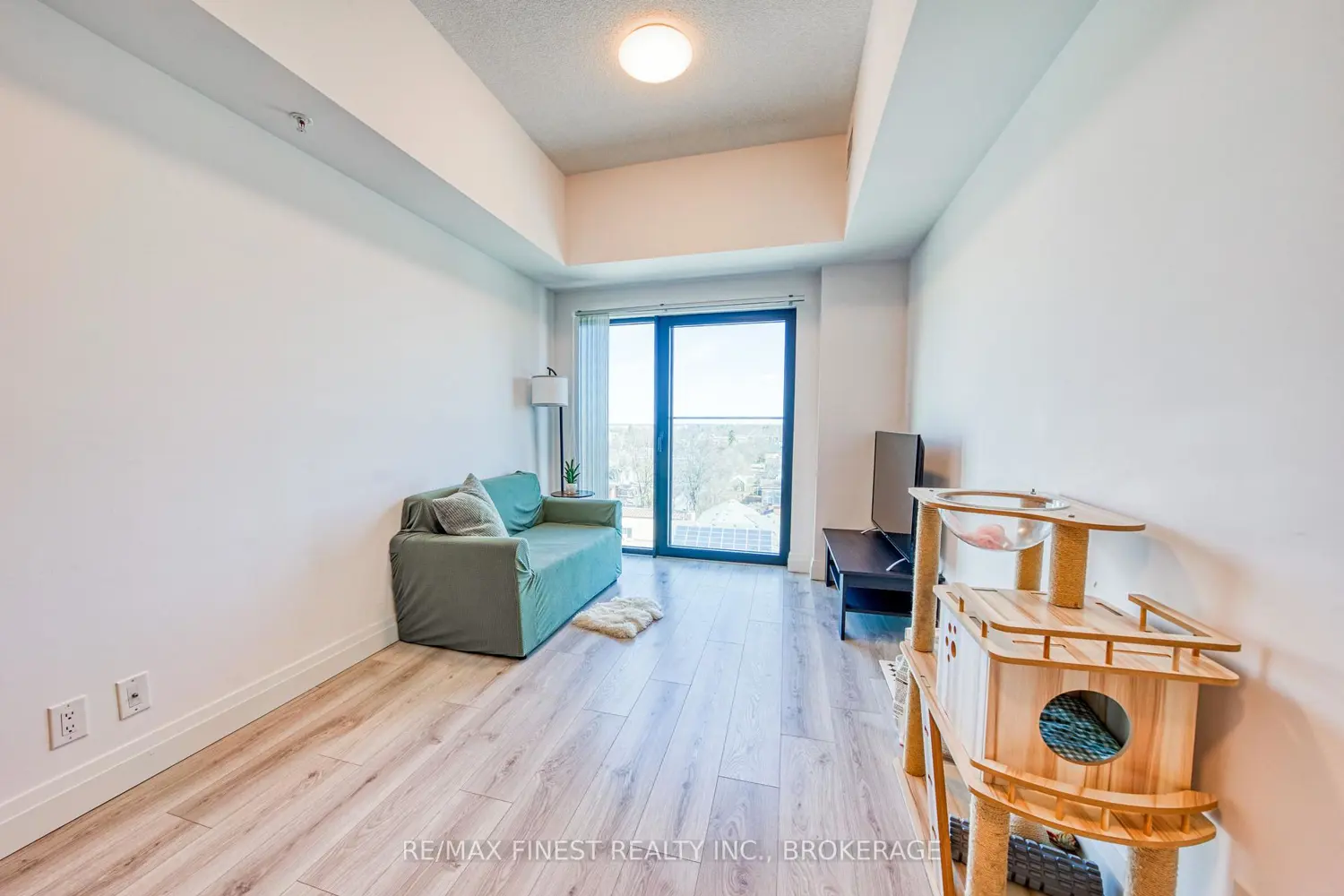 Additional image 9 of 652 Princess Street 815