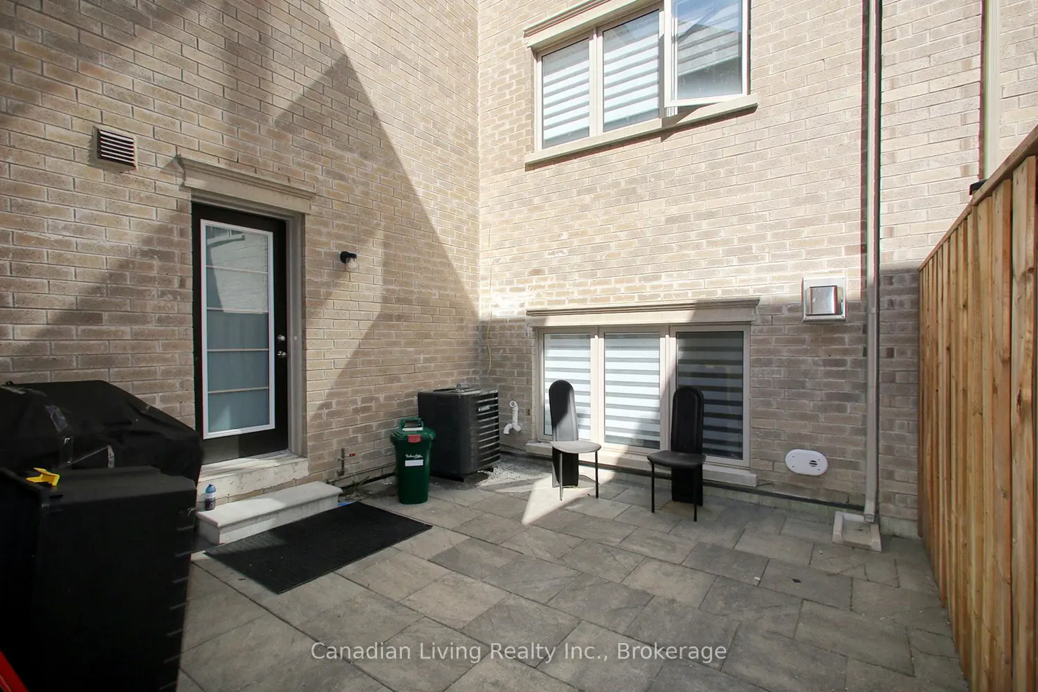 Additional image 14 of 9450 Bayview Avenue