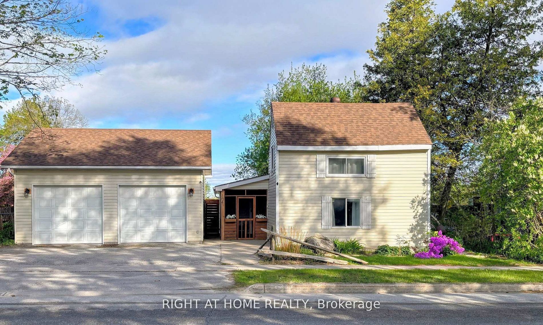 104 Richard Street, Tay, ON, L0K 2A0