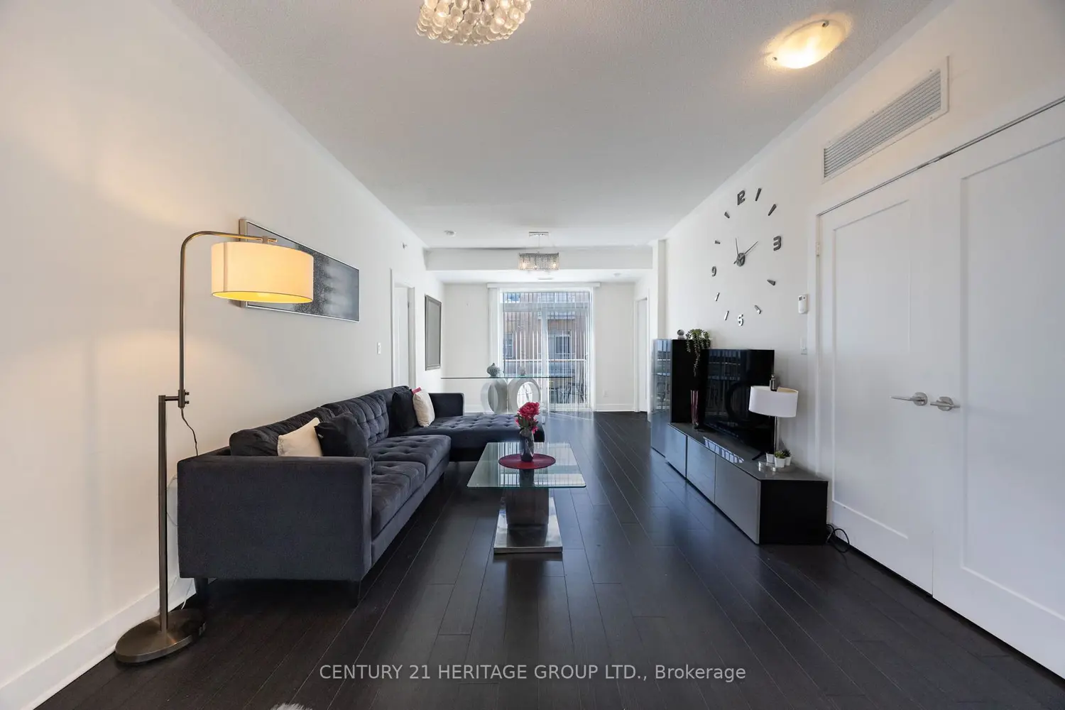 Additional image 2 of 28 Prince Regent Street 329