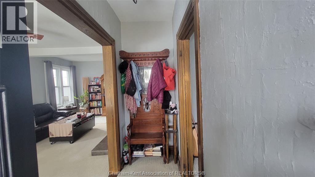 Additional image 2 of 70 Inshes Avenue, Chatham, ON, N7M2Y7