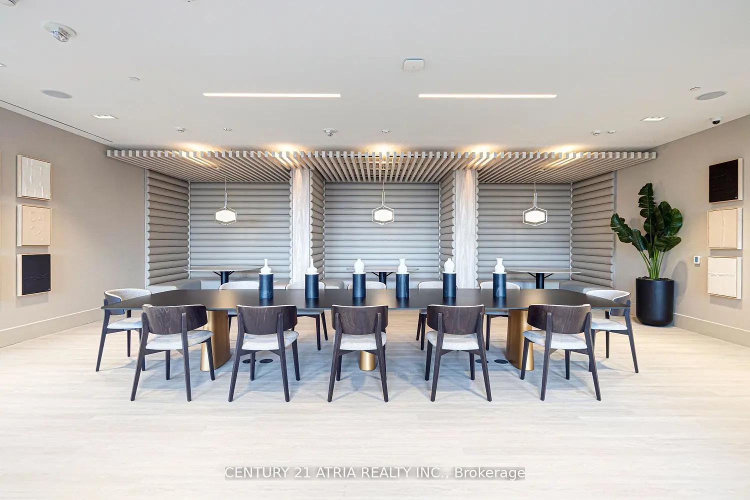 Additional image 13 of 2020 Bathurst Street 1820