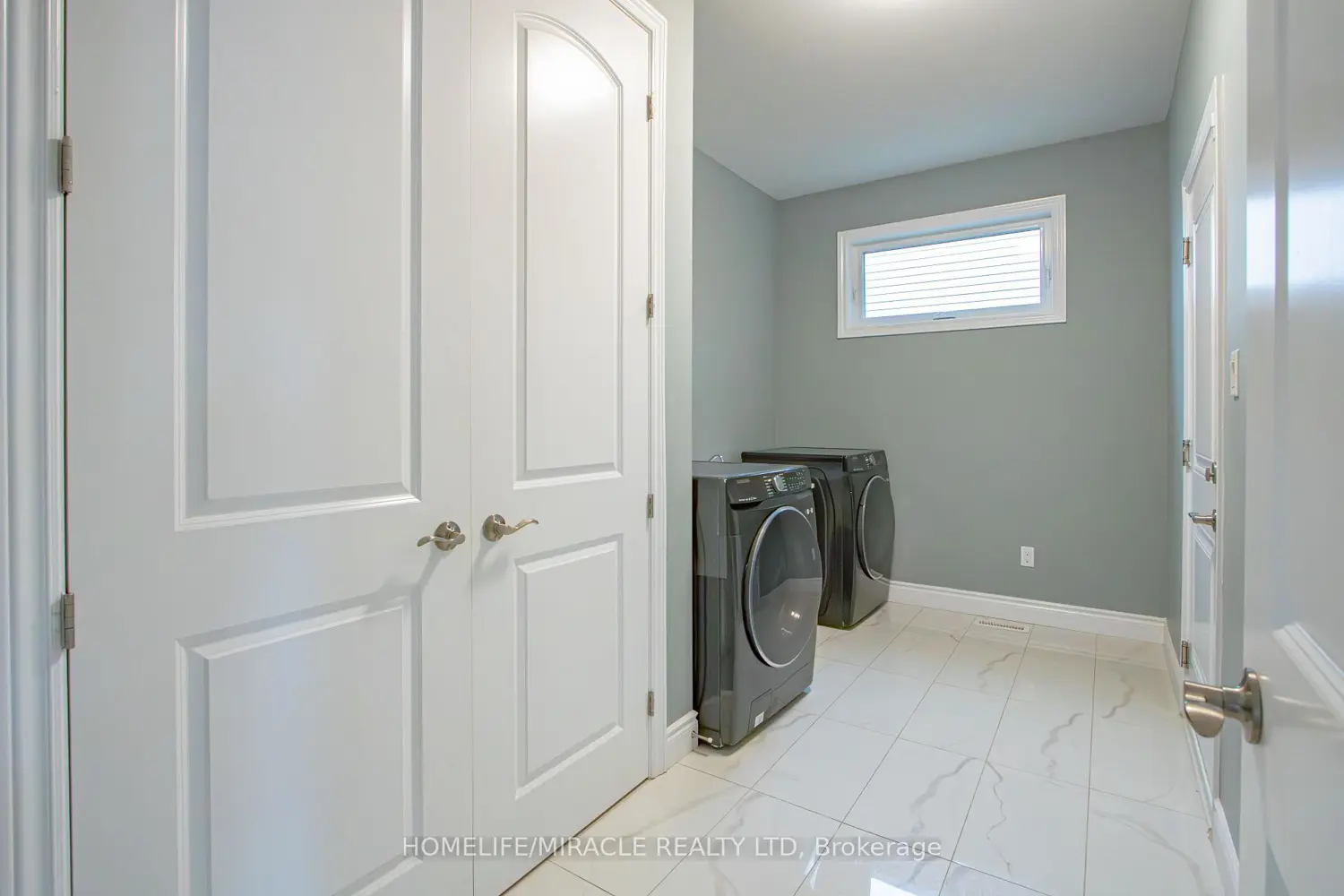 Additional image 10 of 1464 Medway Park Drive