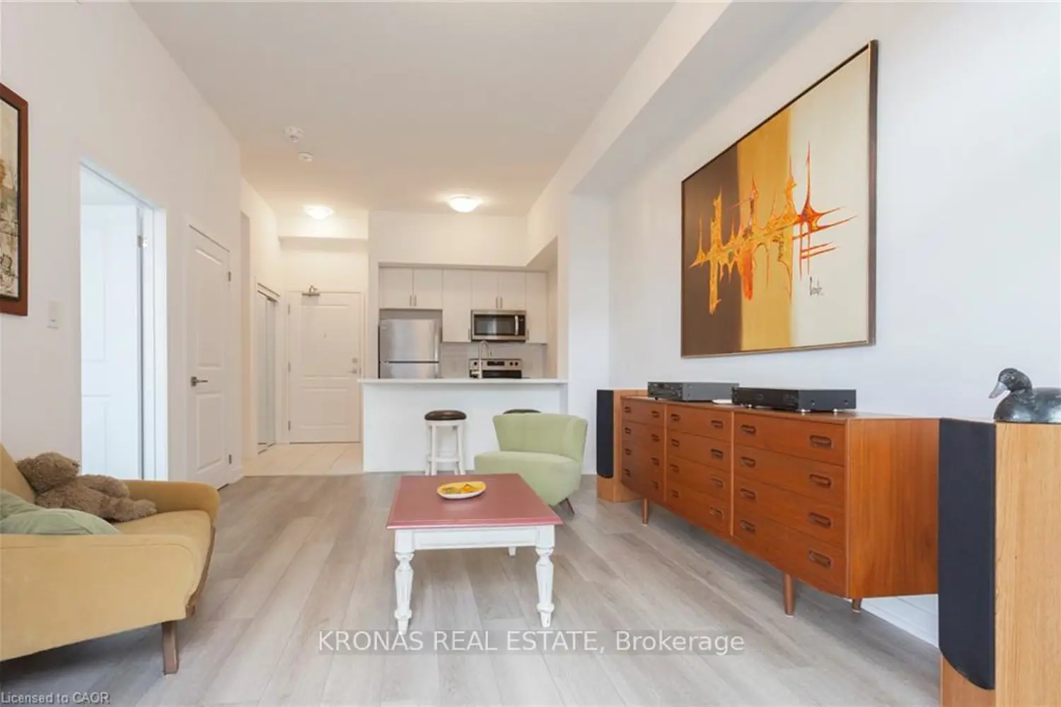 460 Dundas Street 119