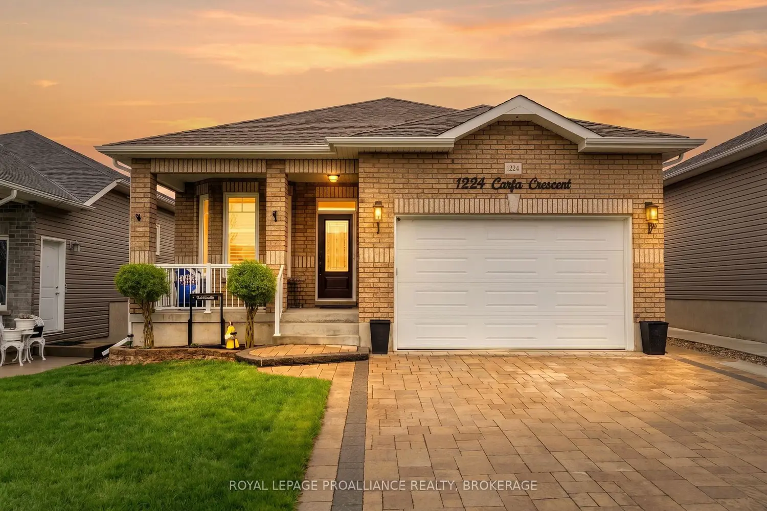 1224 Carfa Crescent
