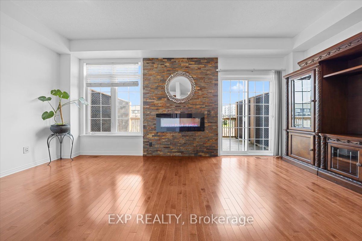 Additional image 3 of 628 Pepperville Crescent, Ottawa, ON, K2M 0E8