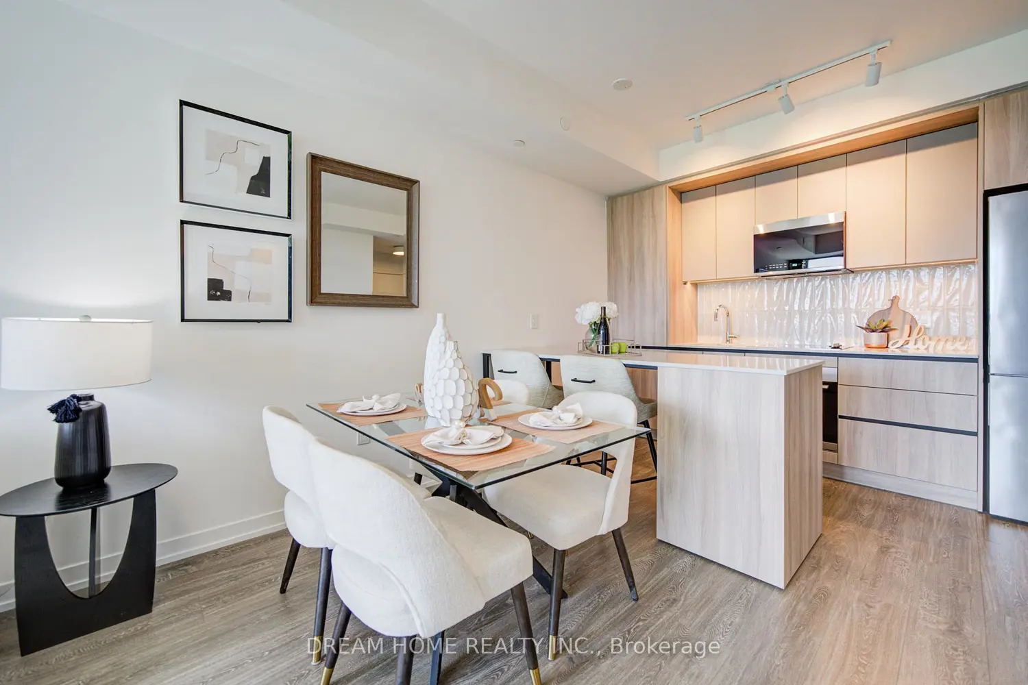 Additional image 4 of 2485 Eglinton Avenue 621