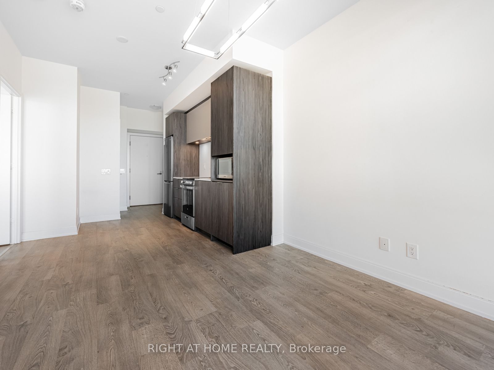 Additional image 5 of 3009-70 Annie Craig Drive, Toronto, ON, M8V 0G2