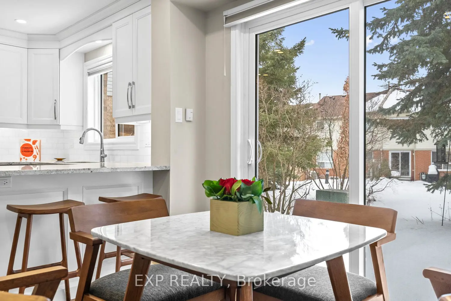 Additional image 9 of 2555 Thomas Street 70