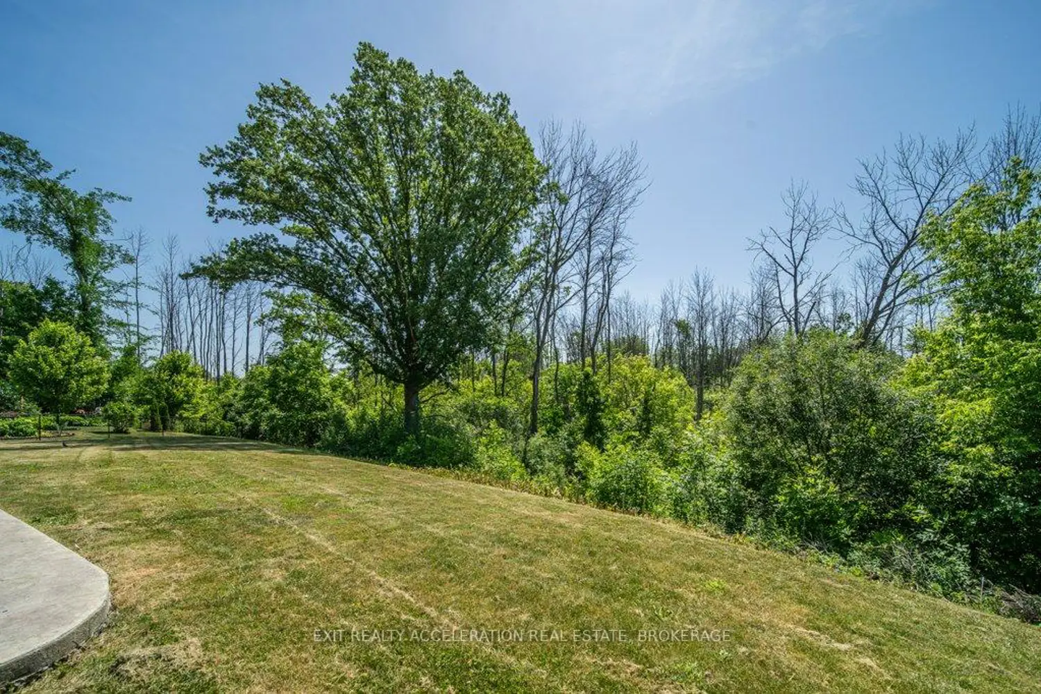Additional image 18 of 79 Hartwood Crescent