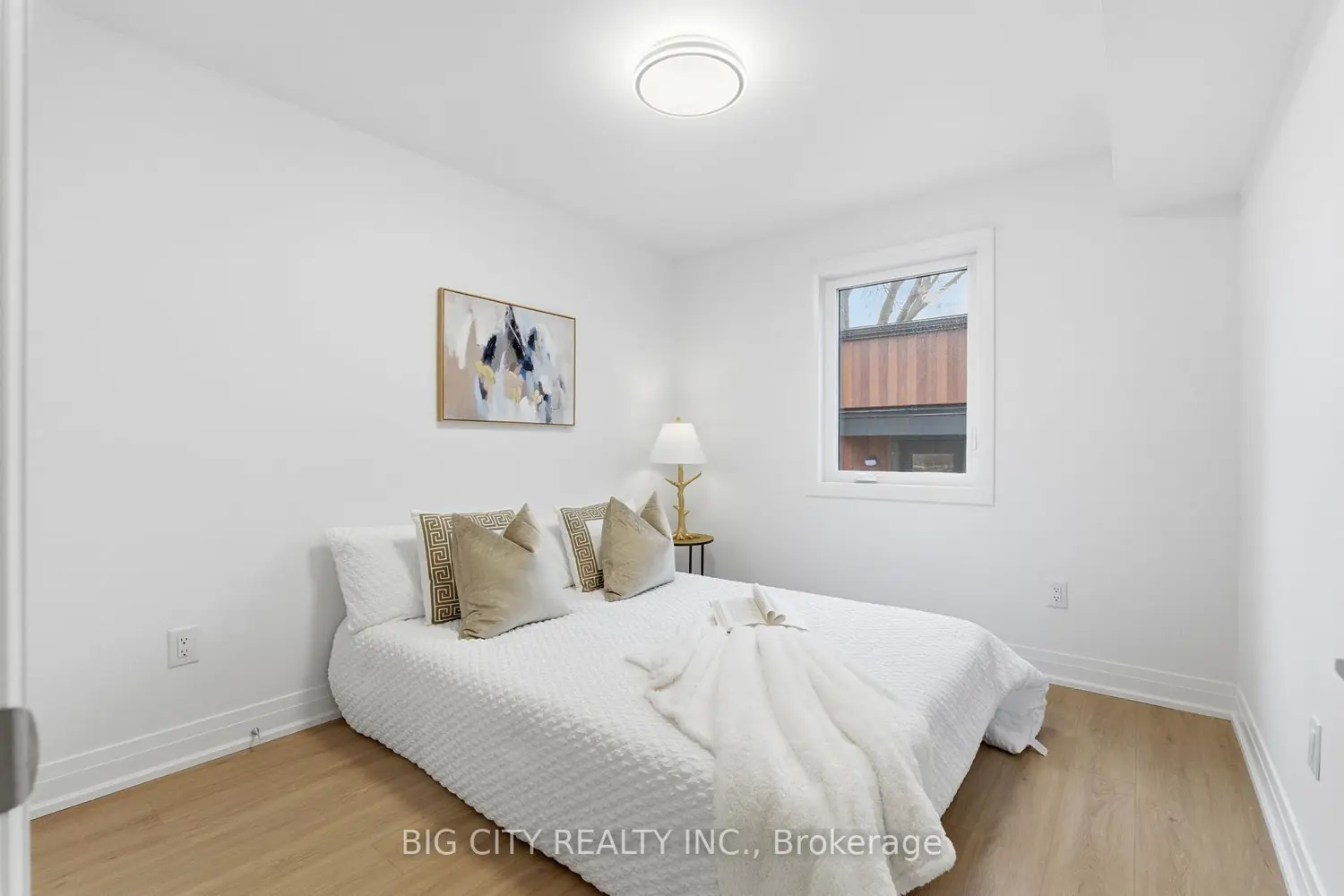 Additional image 10 of 68 Westholme Avenue 2