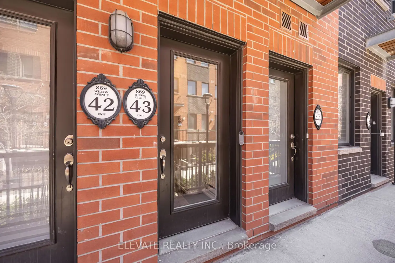 Additional image 16 of 869 Wilson Avenue 43