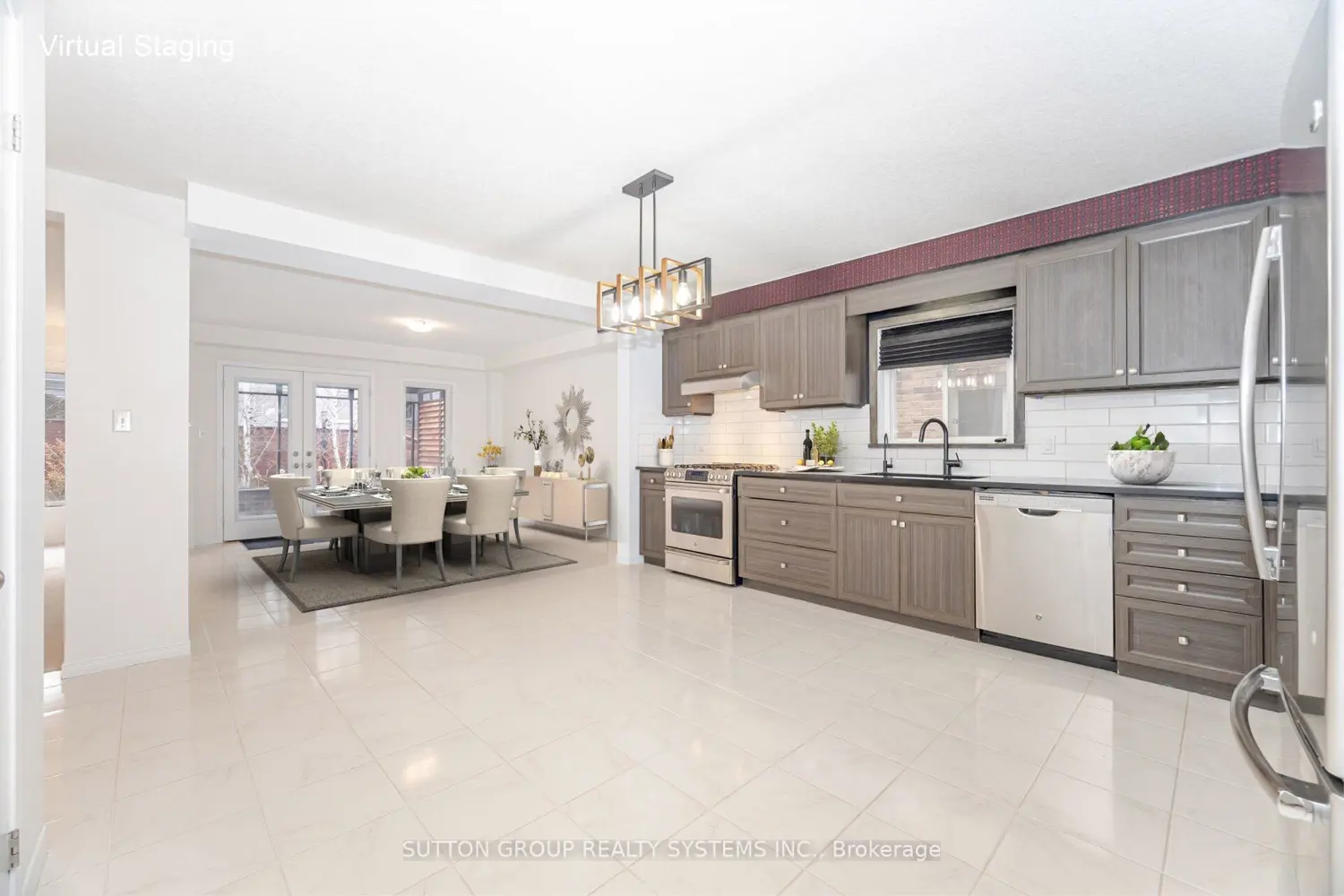 565 Sundew Drive photo 4