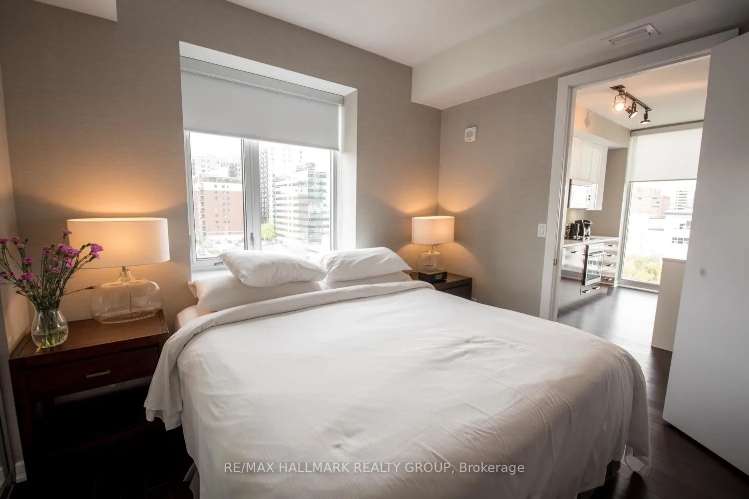 Additional image 11 of 300 Lisgar Street 1111