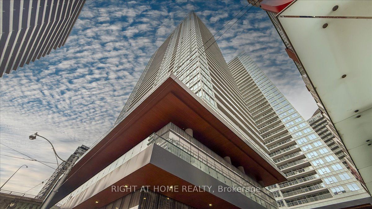 Additional image 2 of 3011-19 Bathurst Street, Toronto, ON, M5V 0N2