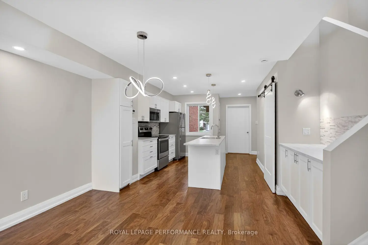 Additional image 4 of 34 Dignard Street