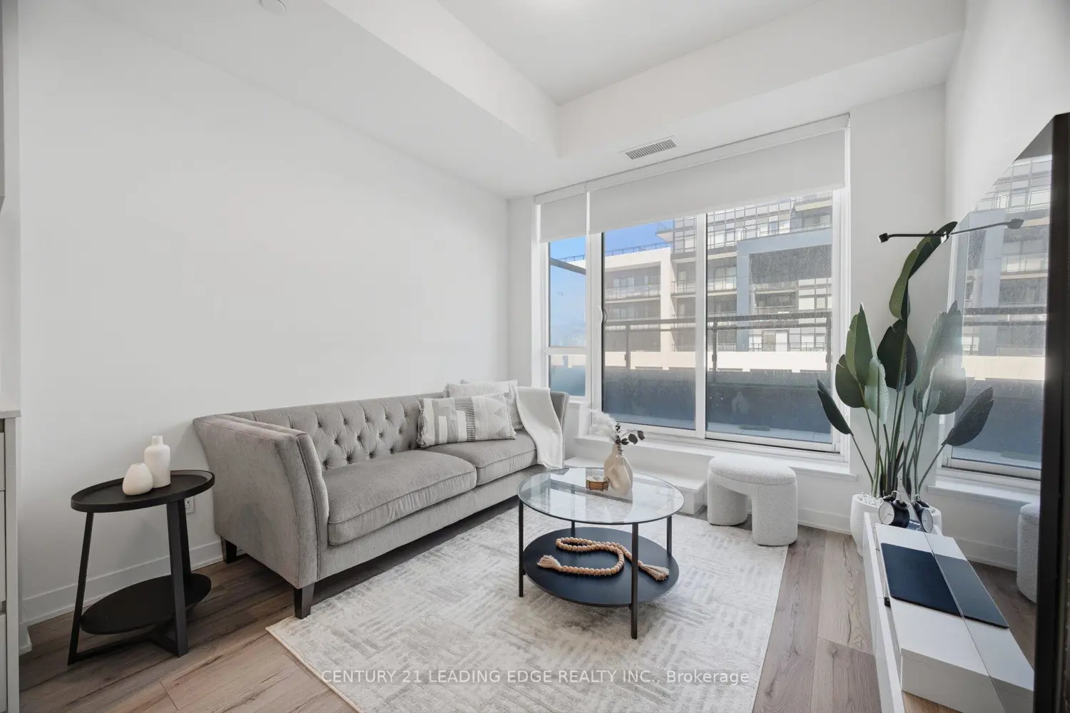 Additional image 6 of 405 Dundas Street 317