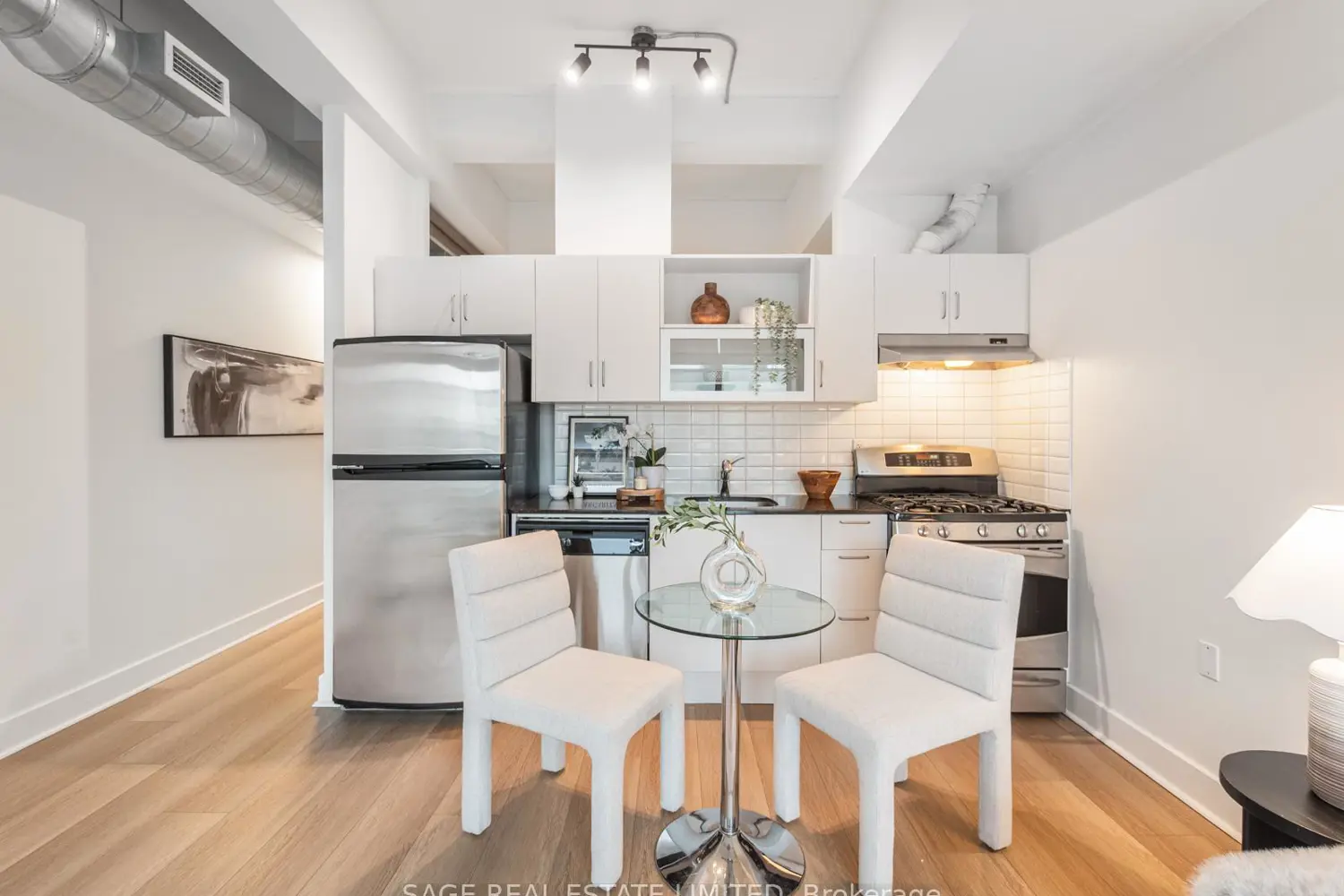 Additional image 10 of 233 Carlaw Avenue 811