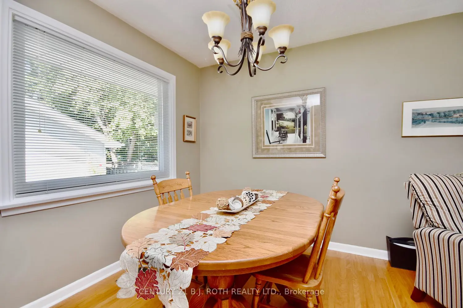 72 Rose Street photo 2