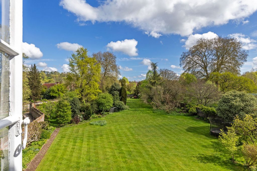 Additional image 10 of 8 bed detached house to rentThe Close, Winchester SO23