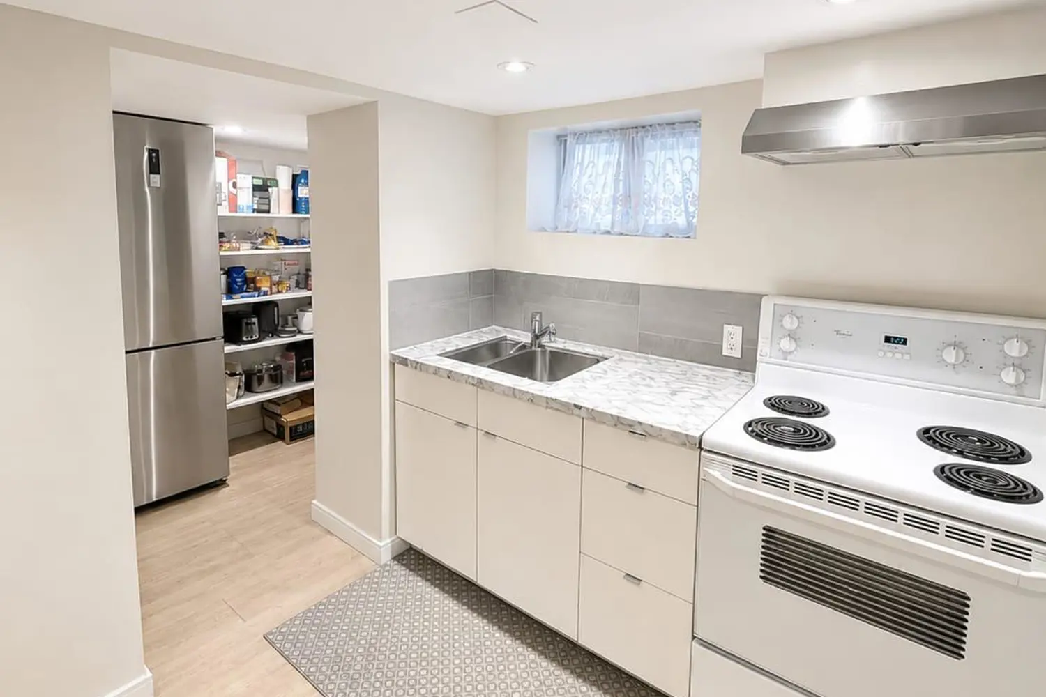 Additional image 14 of 112 Silverthorn Avenue