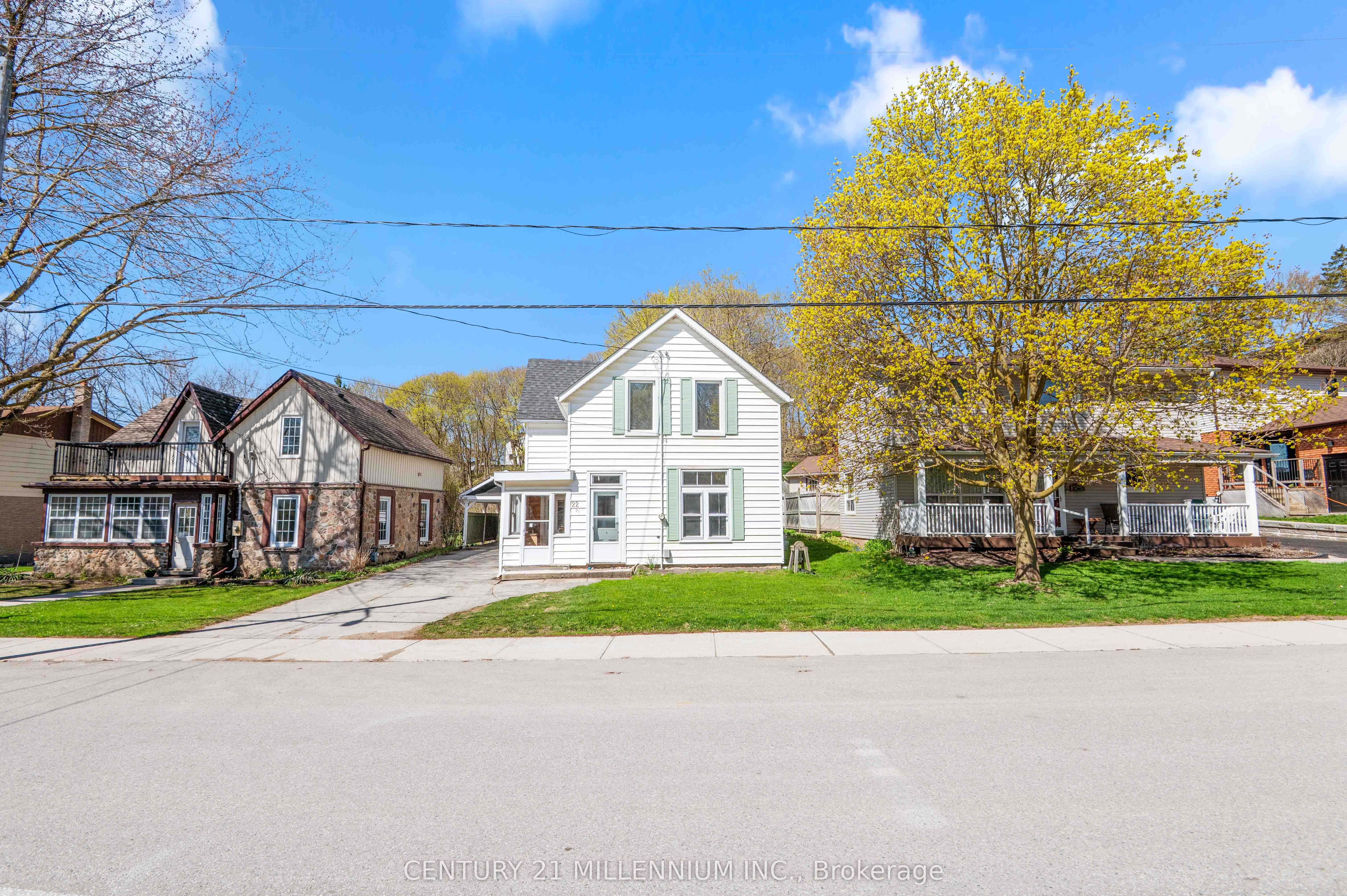 22 Crozier Street, East Luther Grand Valley, ON, L9W 5N6