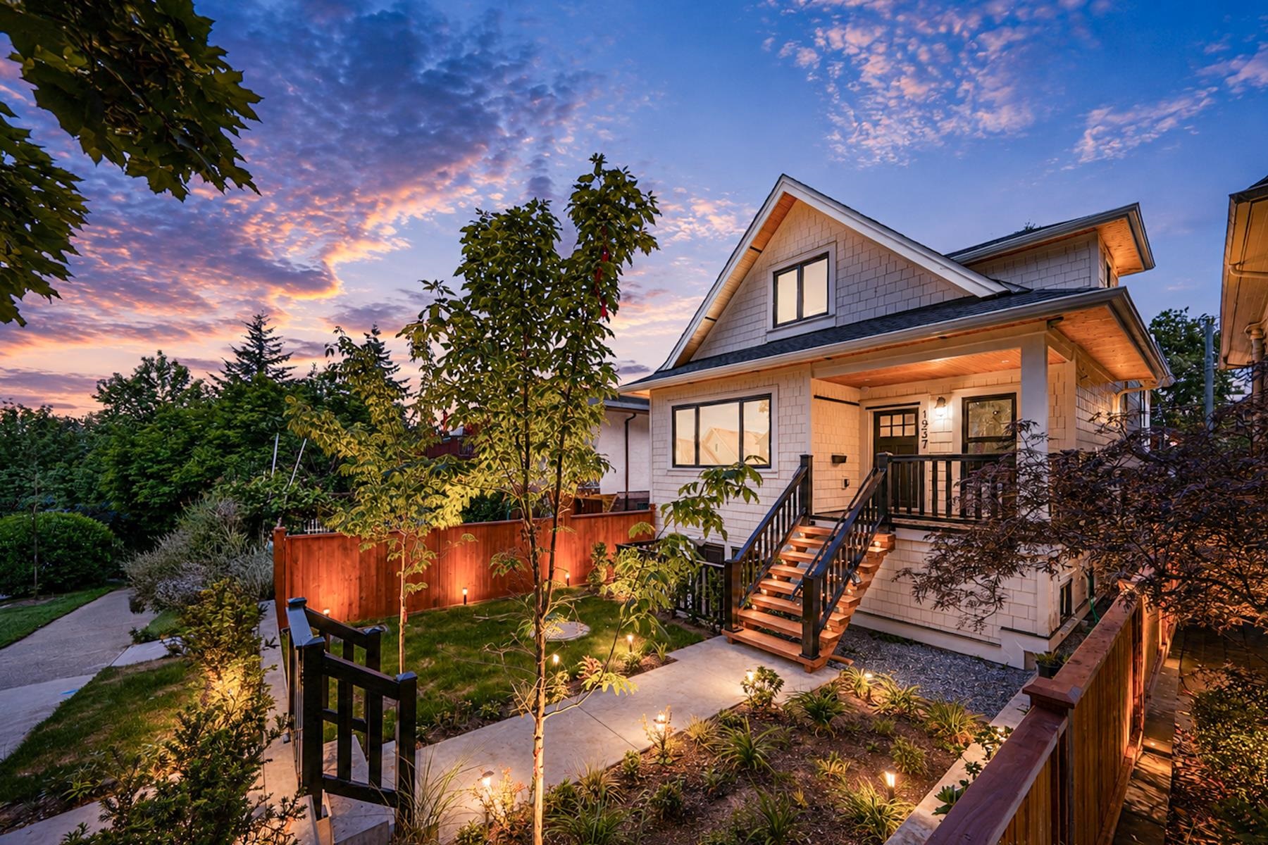 1937 4th Avenue E, Vancouver, BC, V5N 1K3
