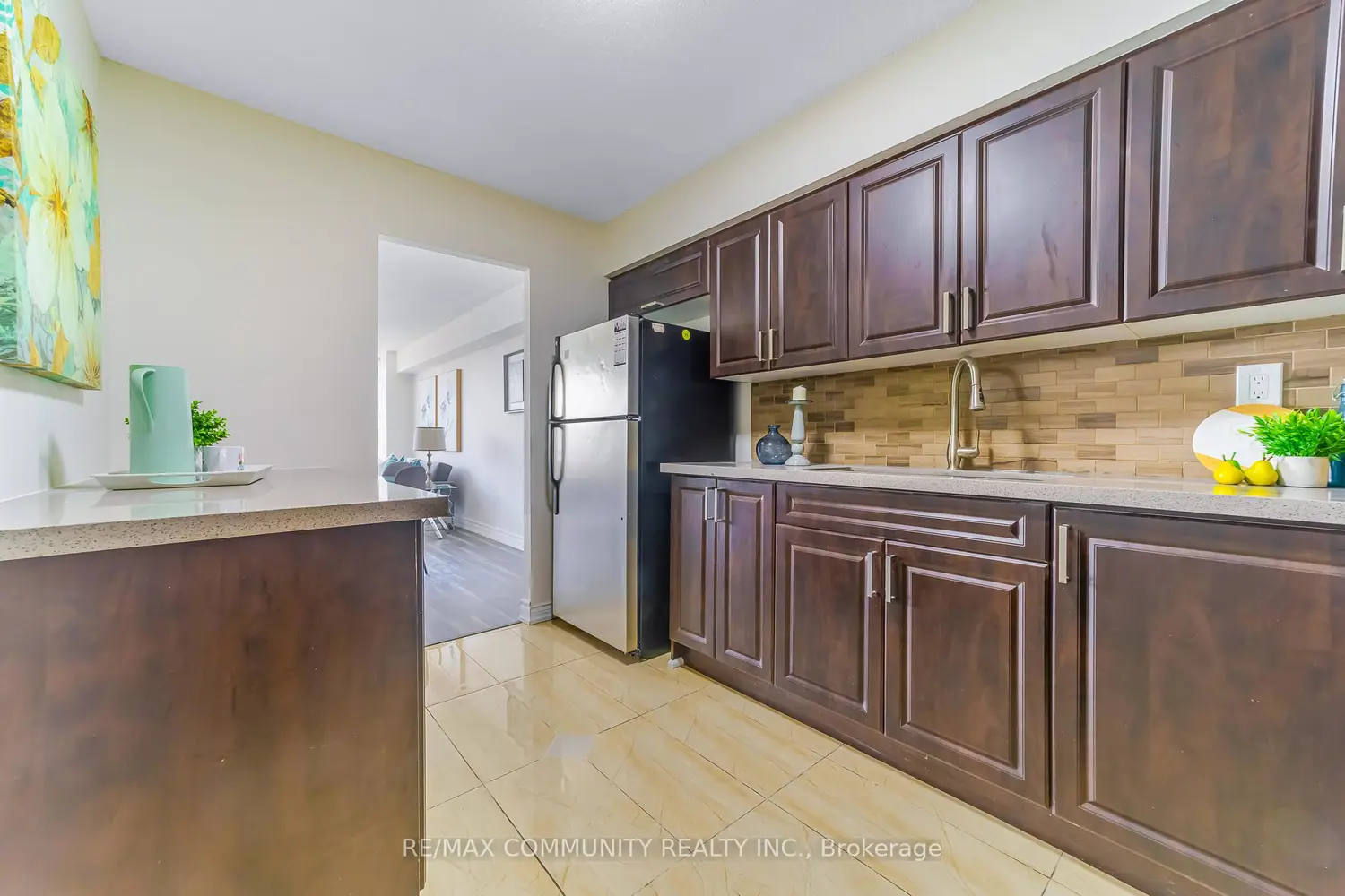 Additional image 10 of 3380 Eglinton Avenue 511