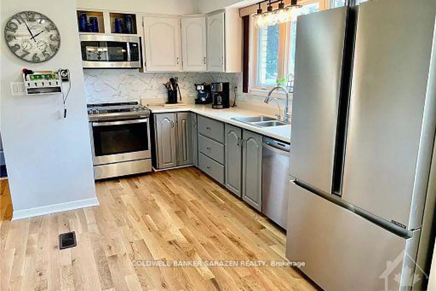 162 Jack Lougheed Way photo 3