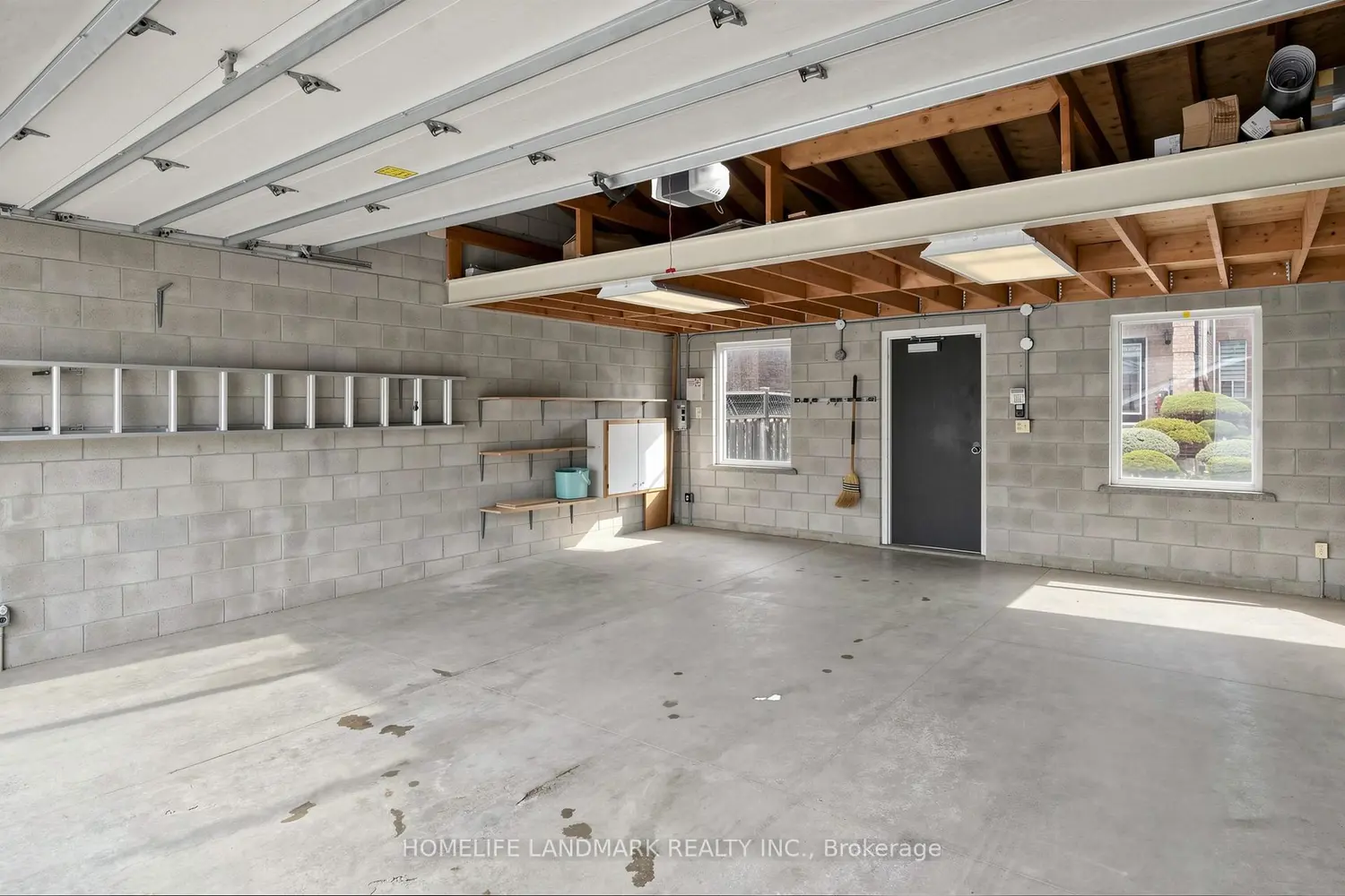 Additional image 20 of 70 Bartlett Avenue