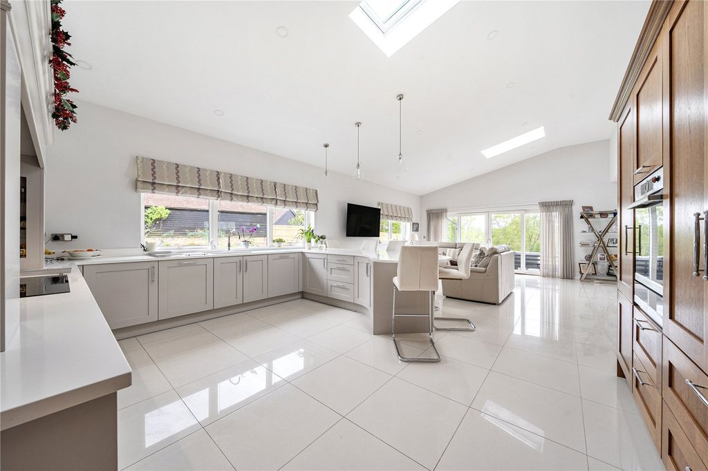 Additional image 4 of 5 bed detached house to rentBlueberry Lane, Knockholt, Sevenoaks, Kent TN14