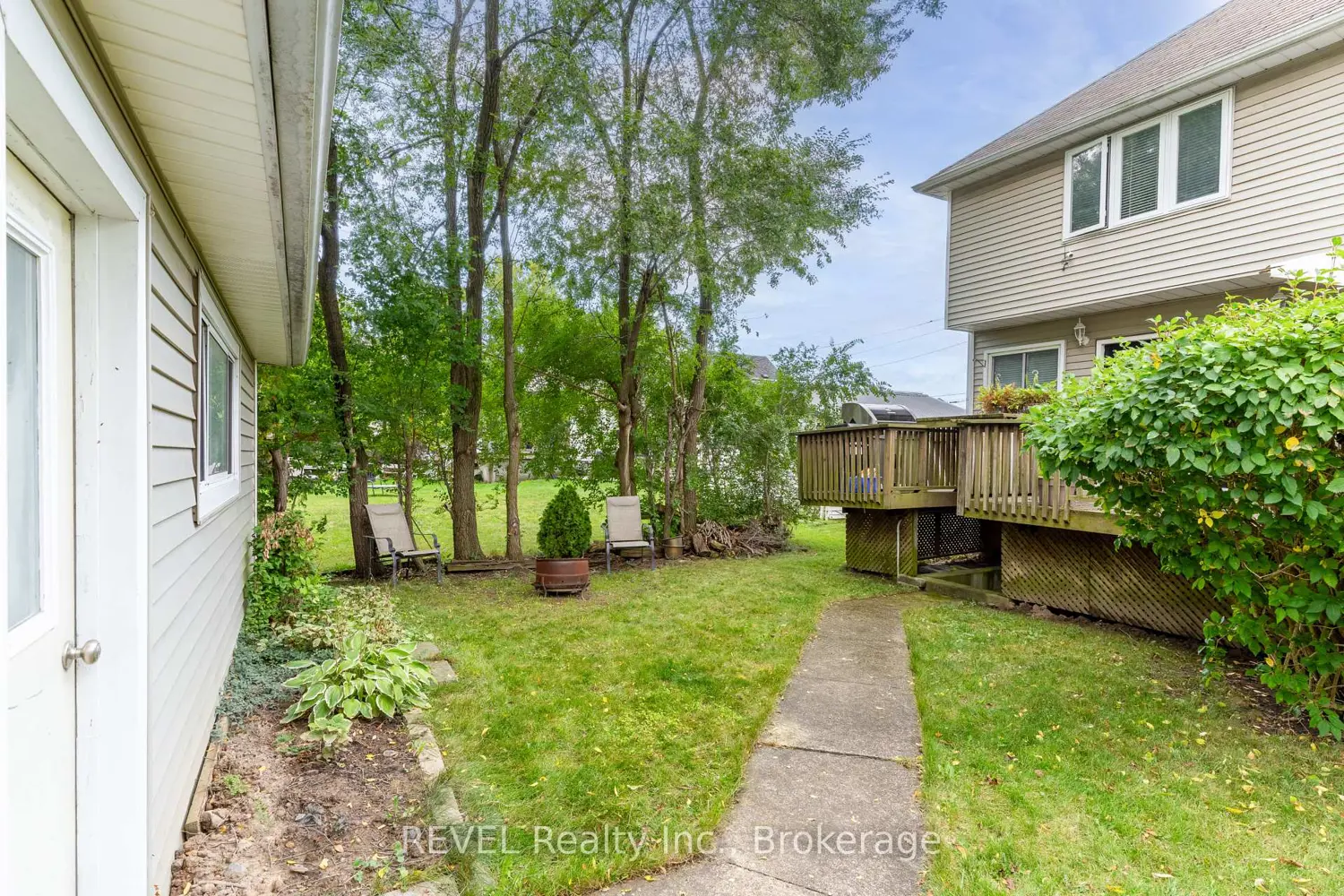 Additional image 17 of 32 Bay Avenue