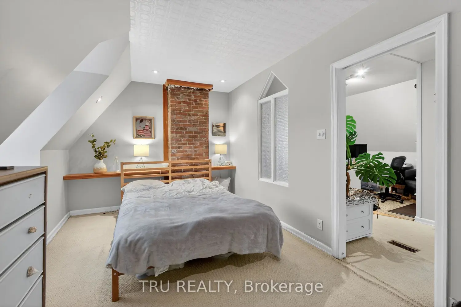 Additional image 10 of 84 James Street
