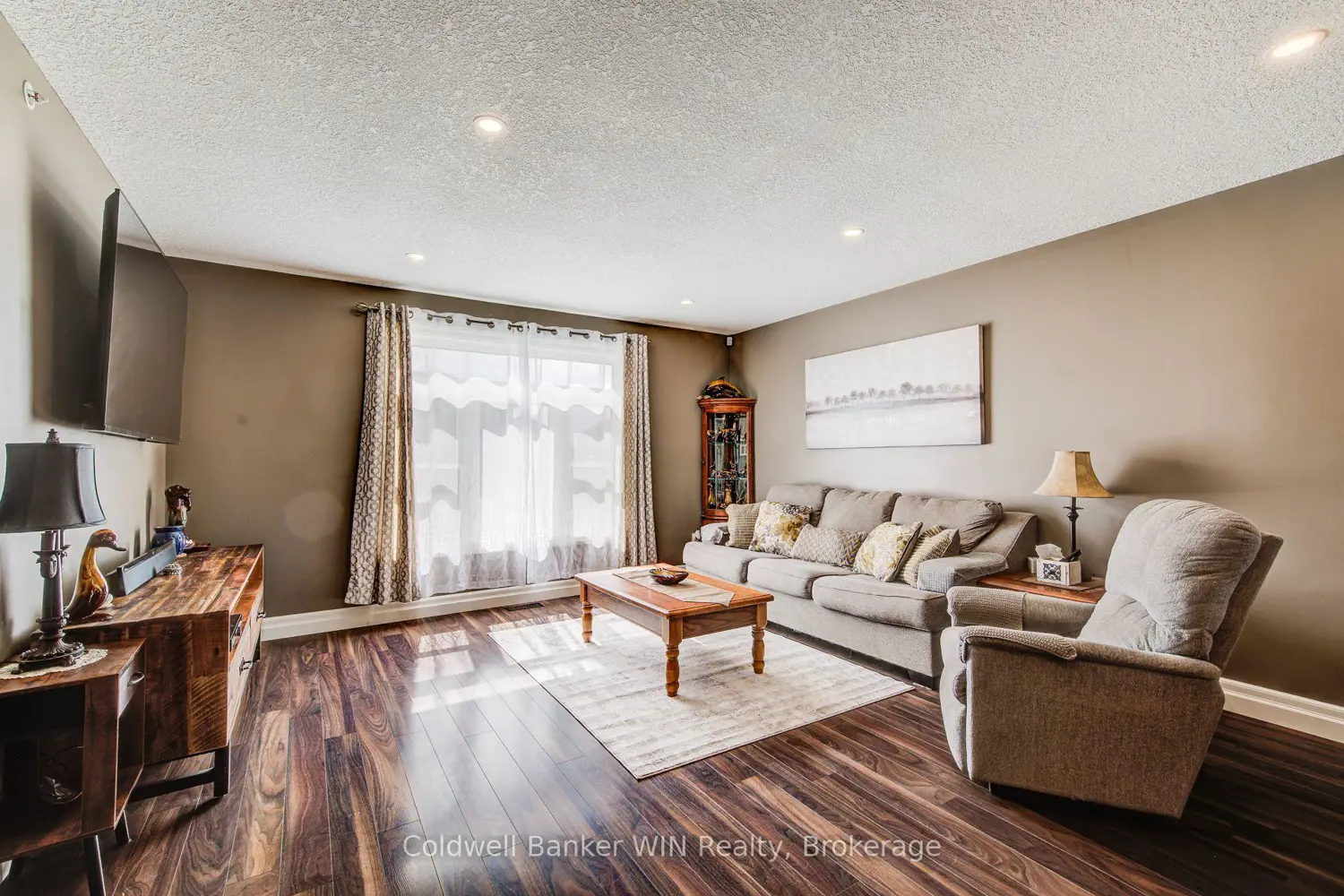 Additional image 4 of 1025 Reserve Avenue