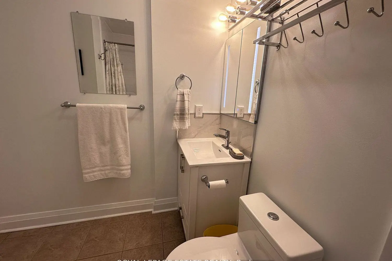 Additional image 11 of 123 Woodbine Avenue 309