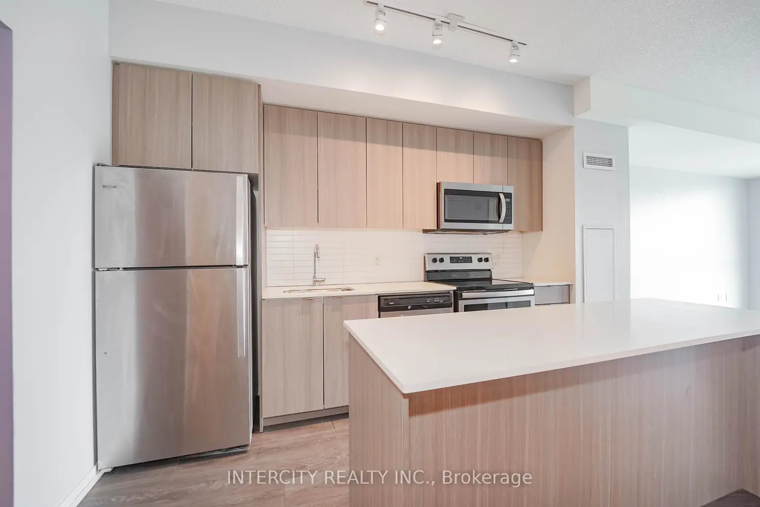 Additional image 12 of 3237 Bayview Avenue 611