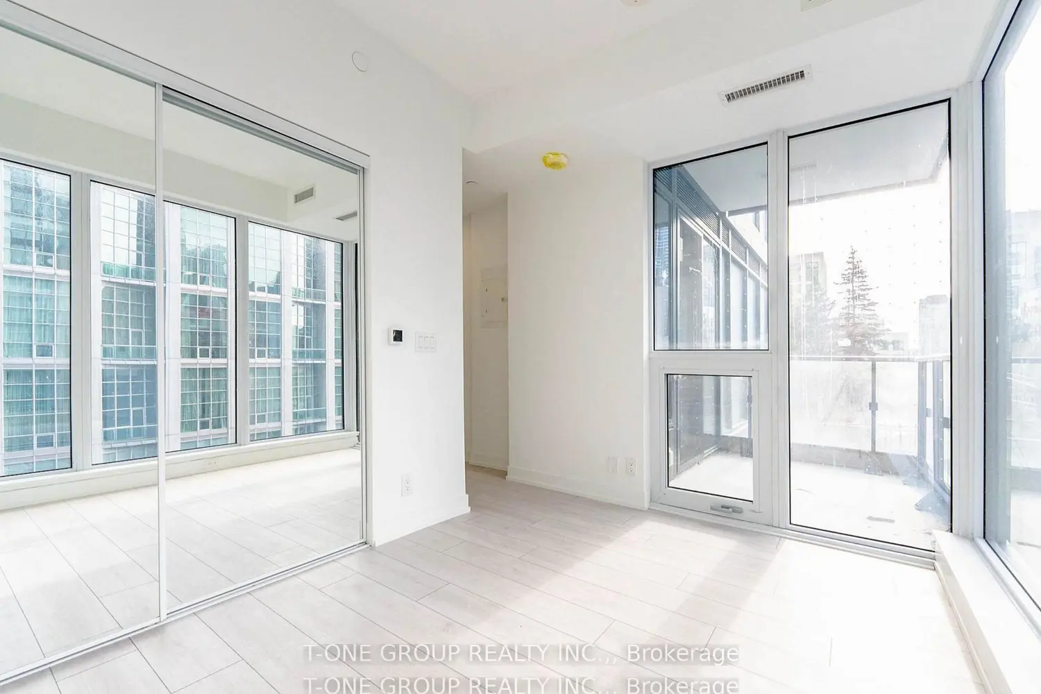 Additional image 15 of 55 Mercer Street 1202