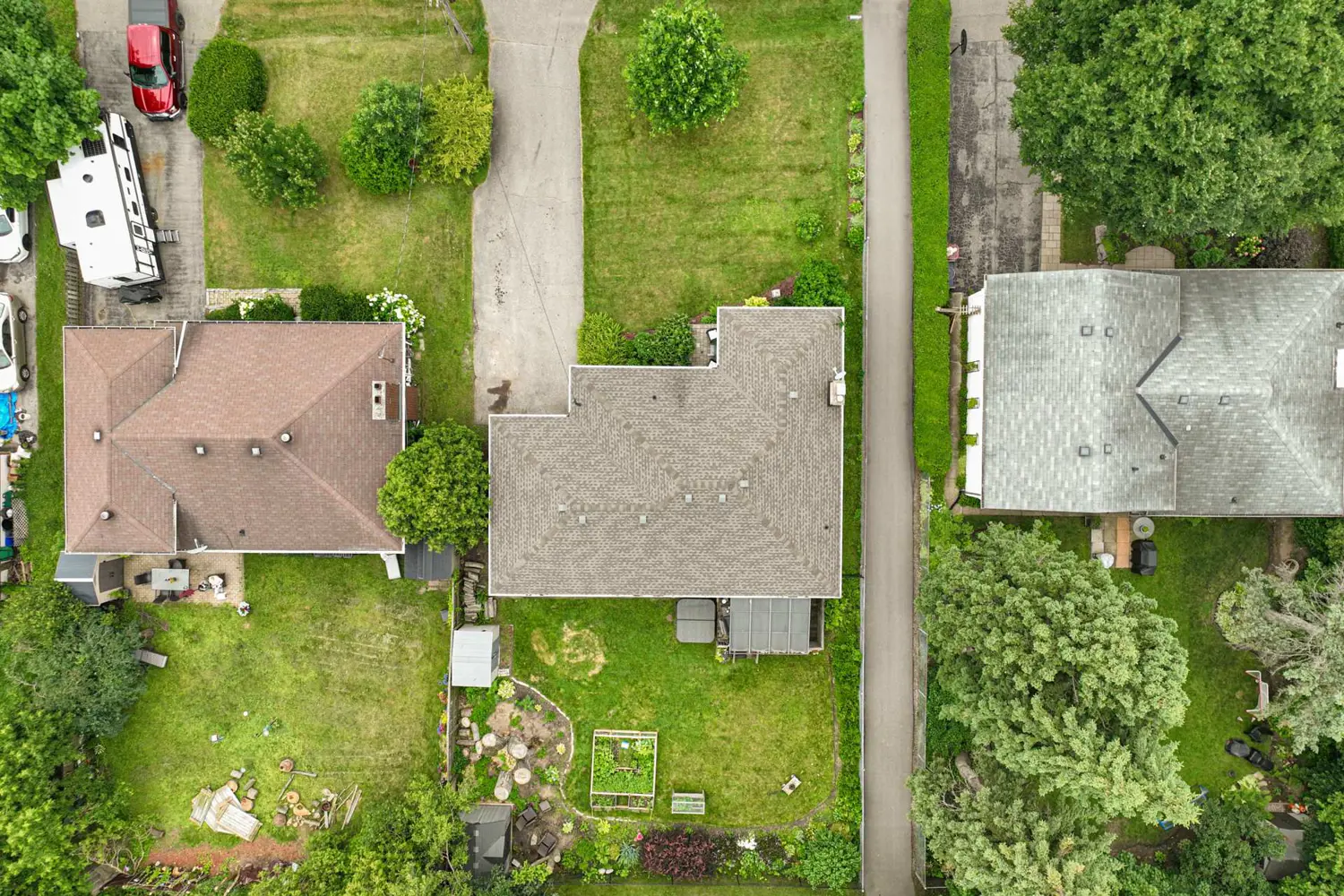 Additional image 19 of 1063 Maplehurst Avenue