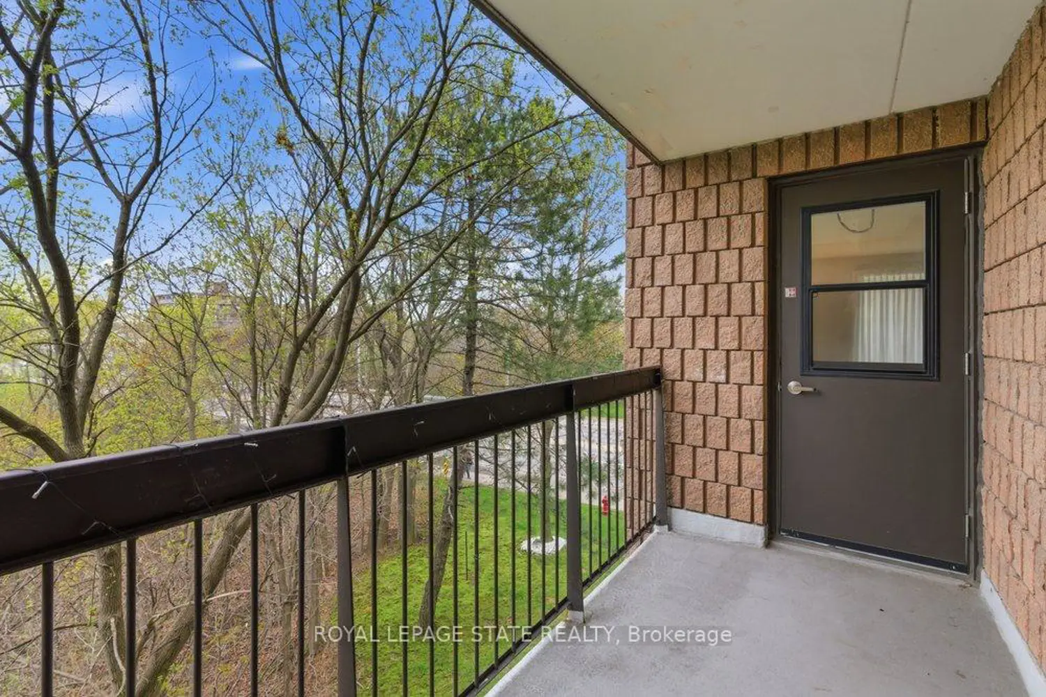 Additional image 8 of 966 Queenston Road 302