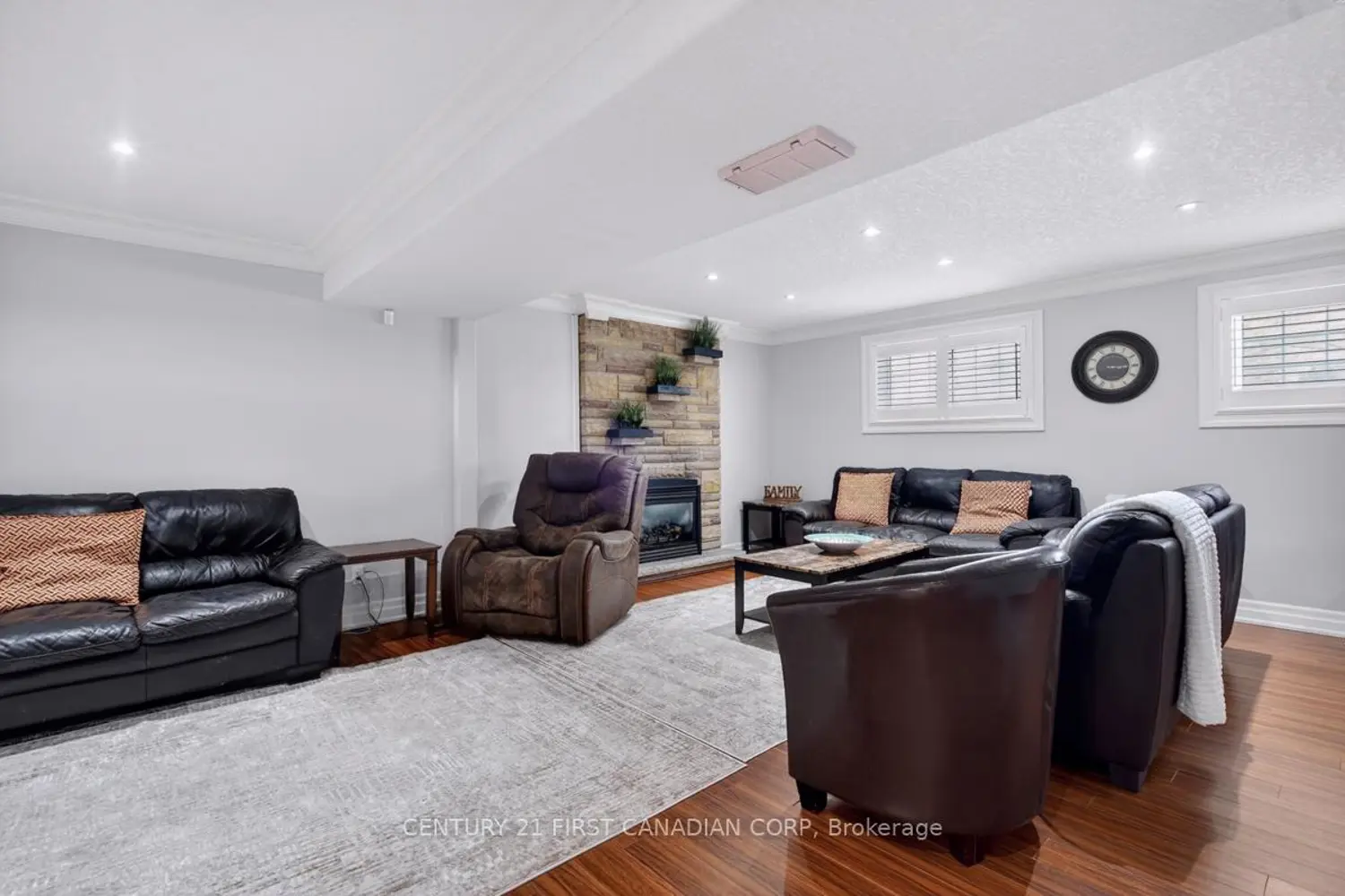 Additional image 9 of 398 Millbank Drive