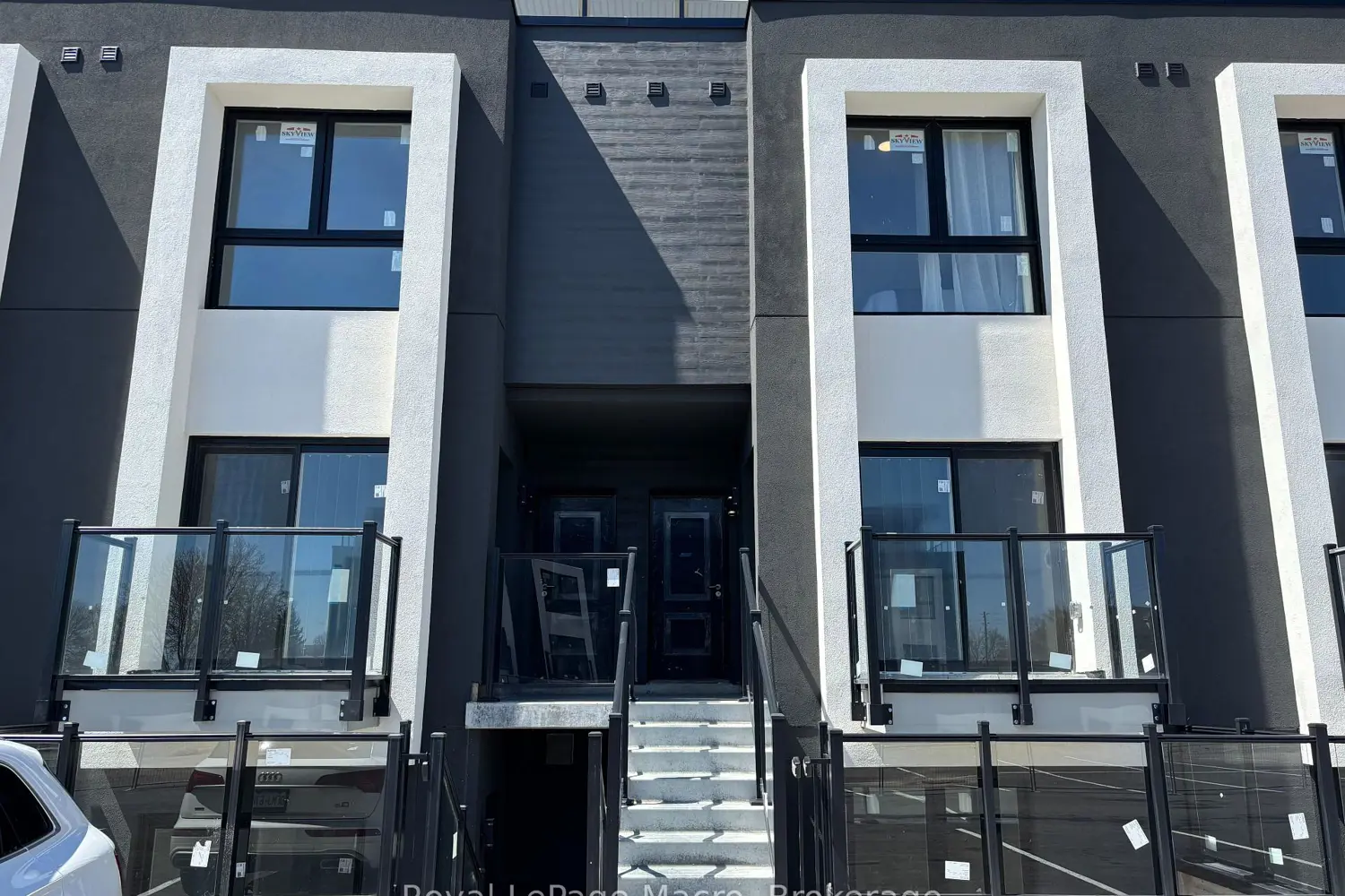 120 Caithness Street photo 2
