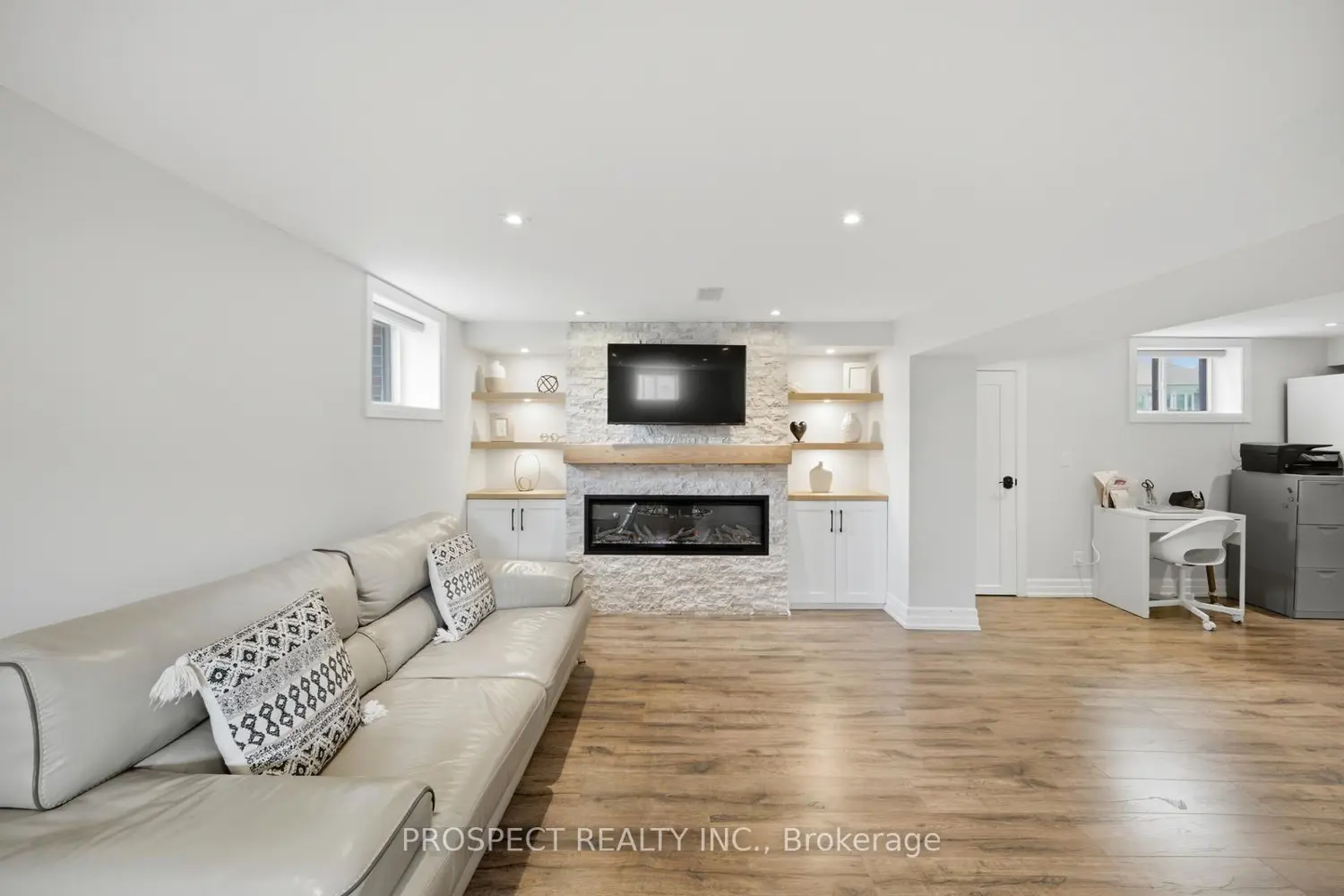 Additional image 14 of 1 Bayford Avenue