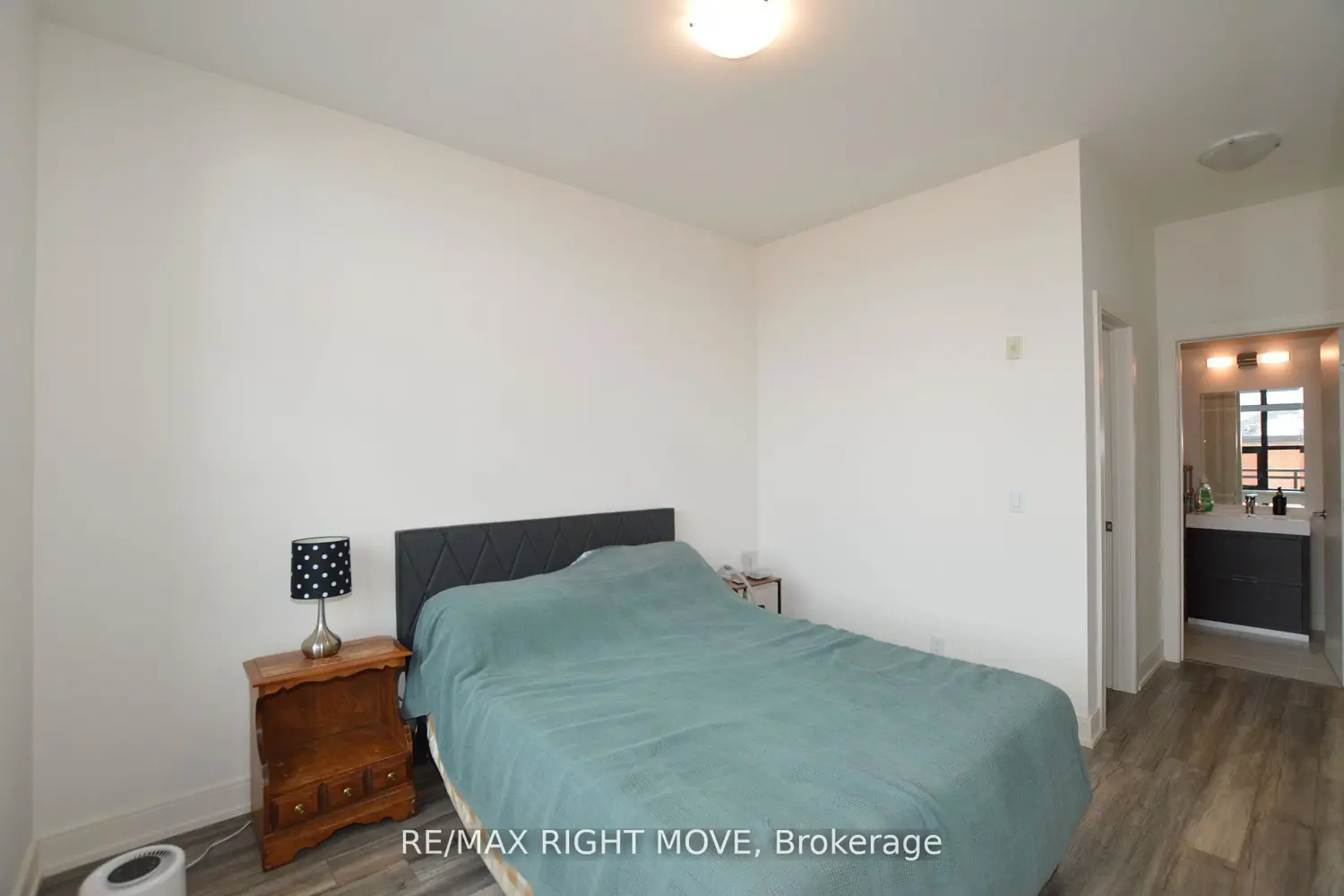 Additional image 8 of 21 Matchedash Street 309