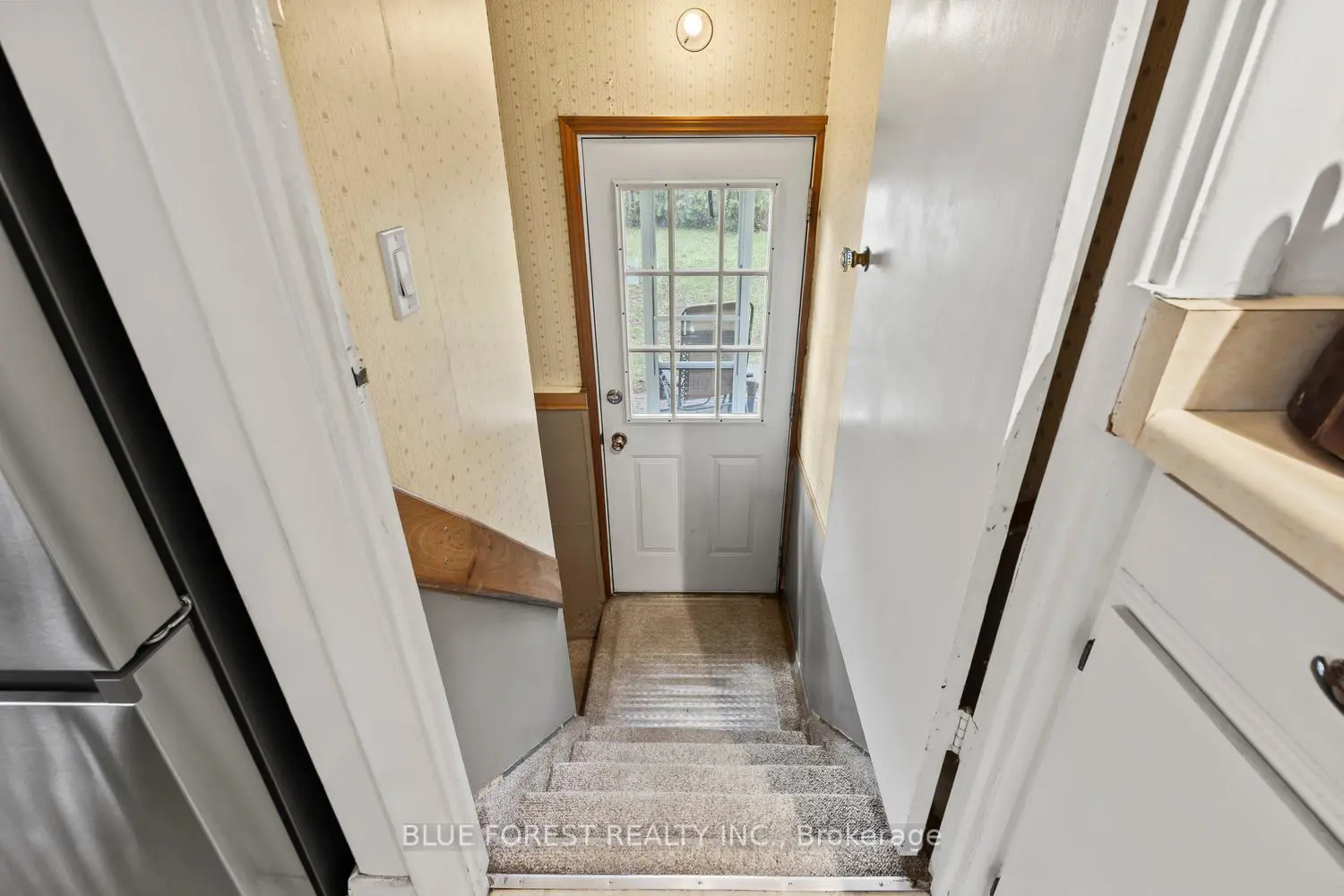 Additional image 12 of 581 Hale Street