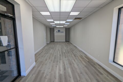Additional image 8 of 2-624 Lakeshore Road E, Mississauga, ON, L5G 1J4
