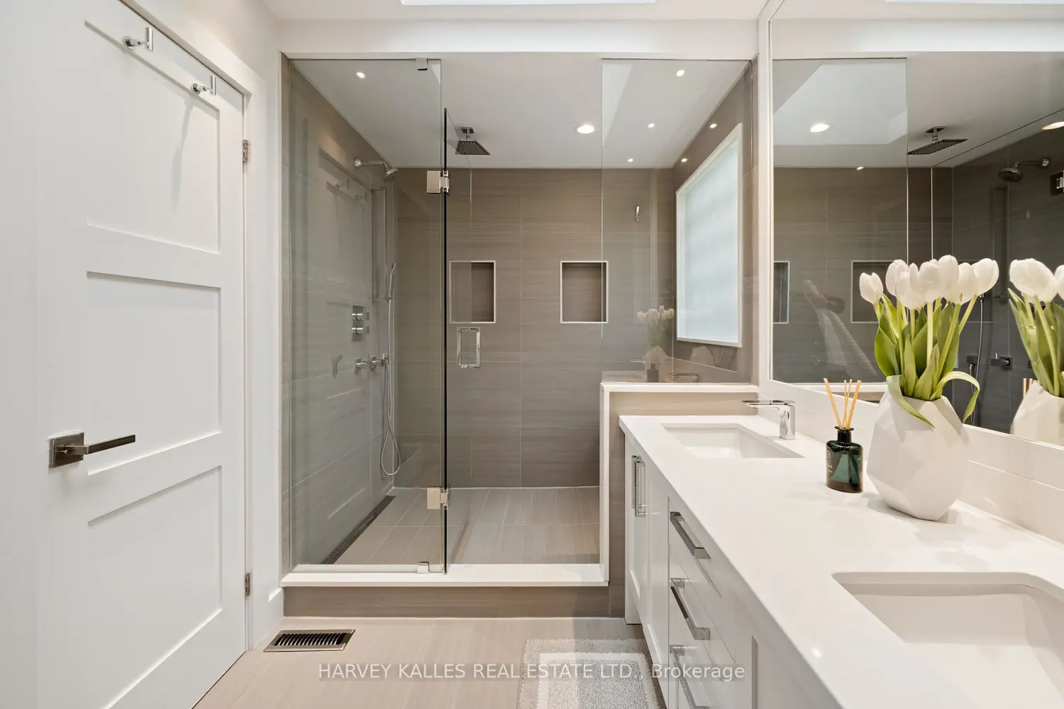 Additional image 12 of 434 Bedford Park Avenue