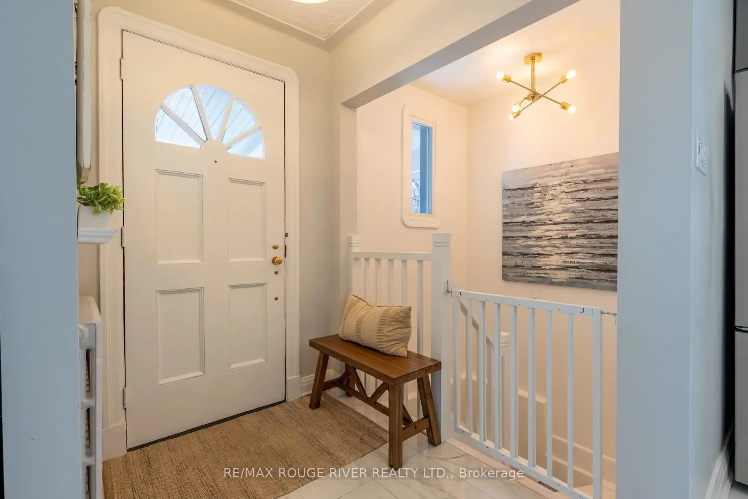 203 Bagot Street photo 5