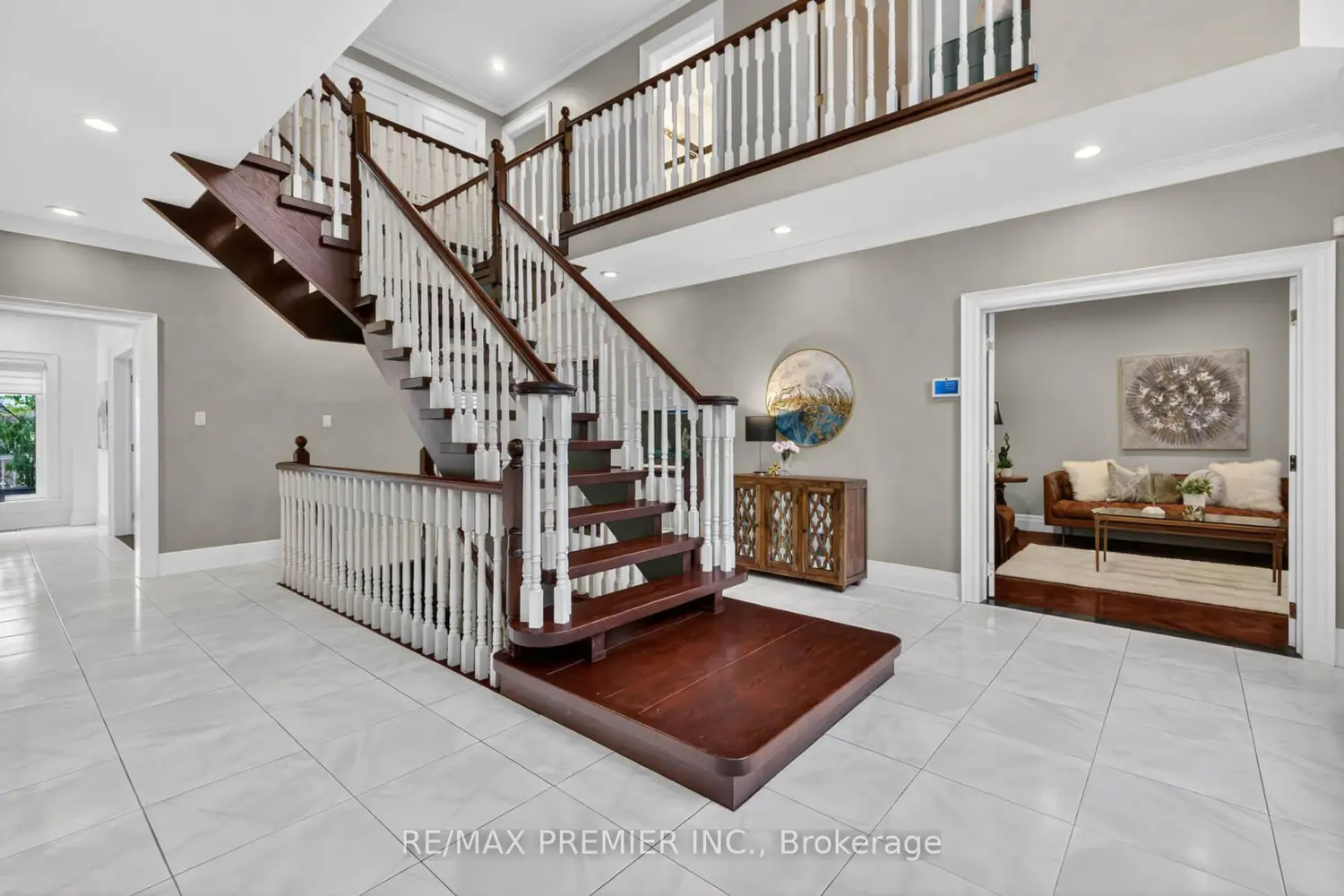Additional image 2 of 46 Deerchase Circle