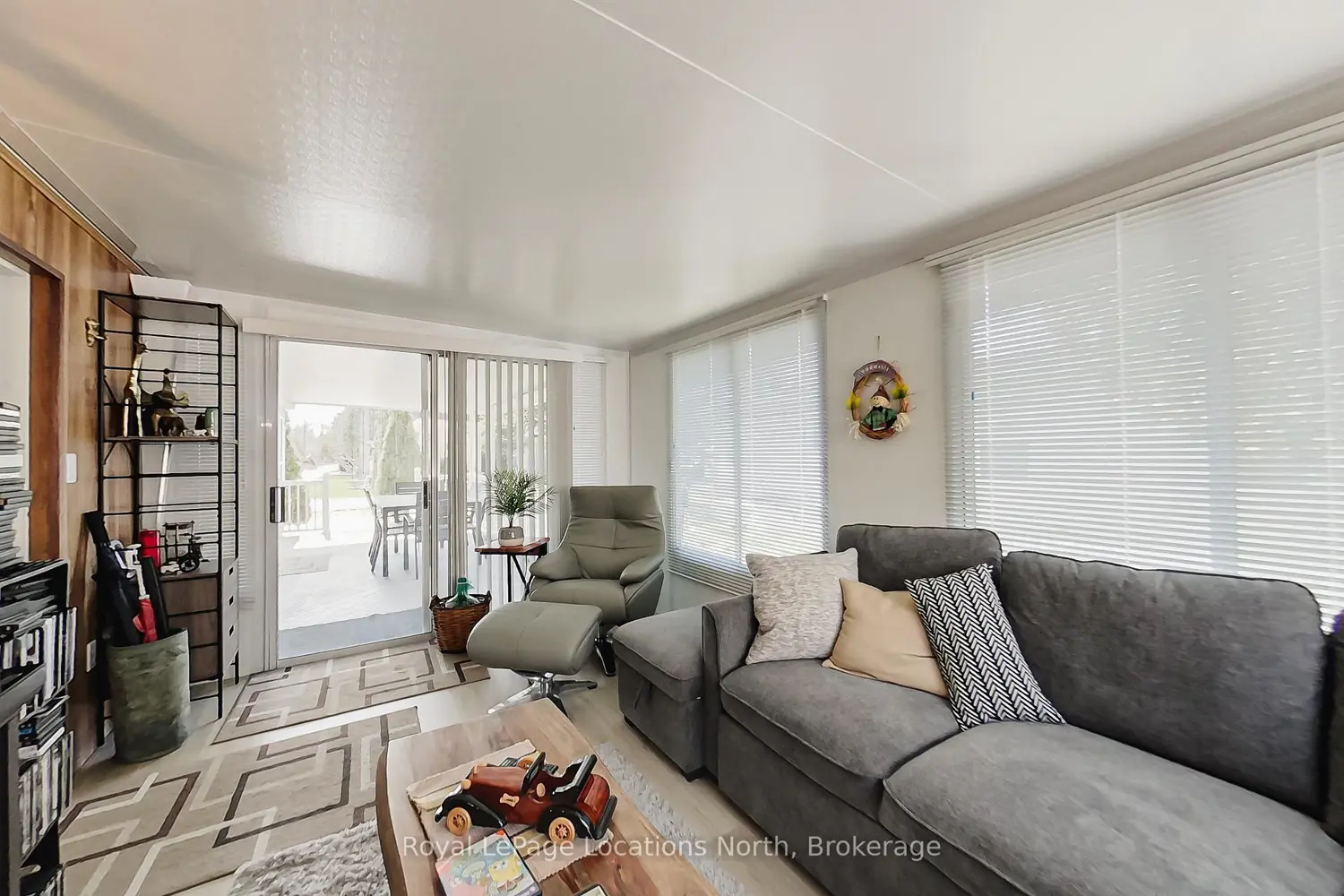 2 Wasaga Pines Lane photo 4