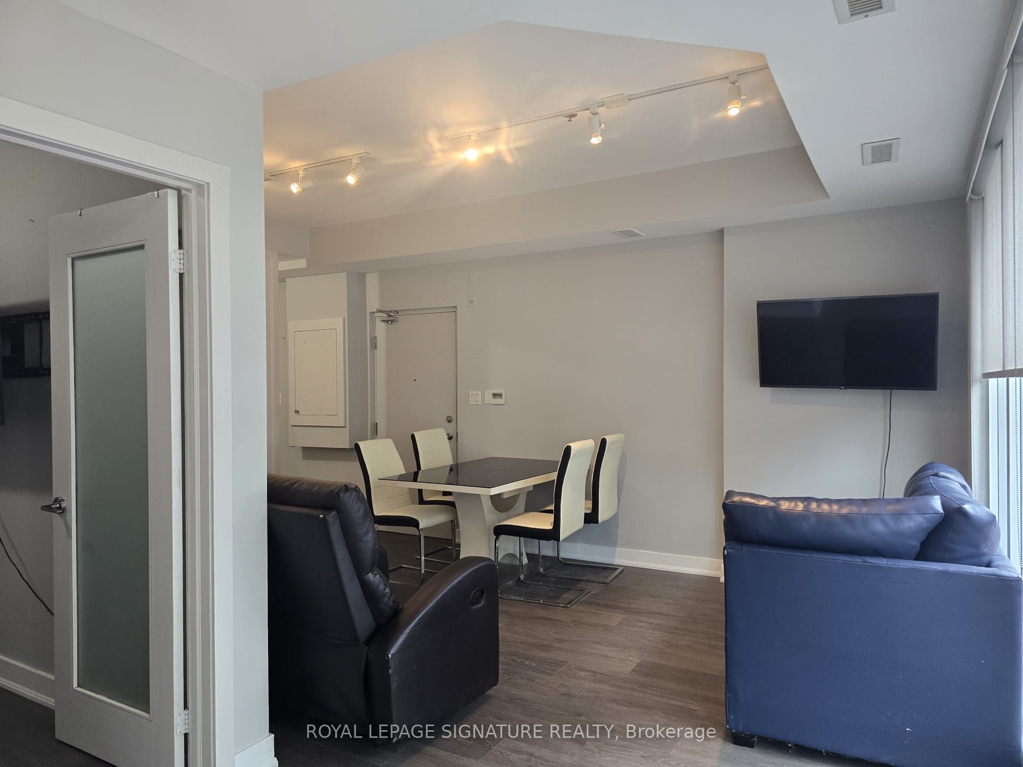 Additional image 4 of 3-726 Sheppard Avenue W, Toronto, ON, M3H 2S8